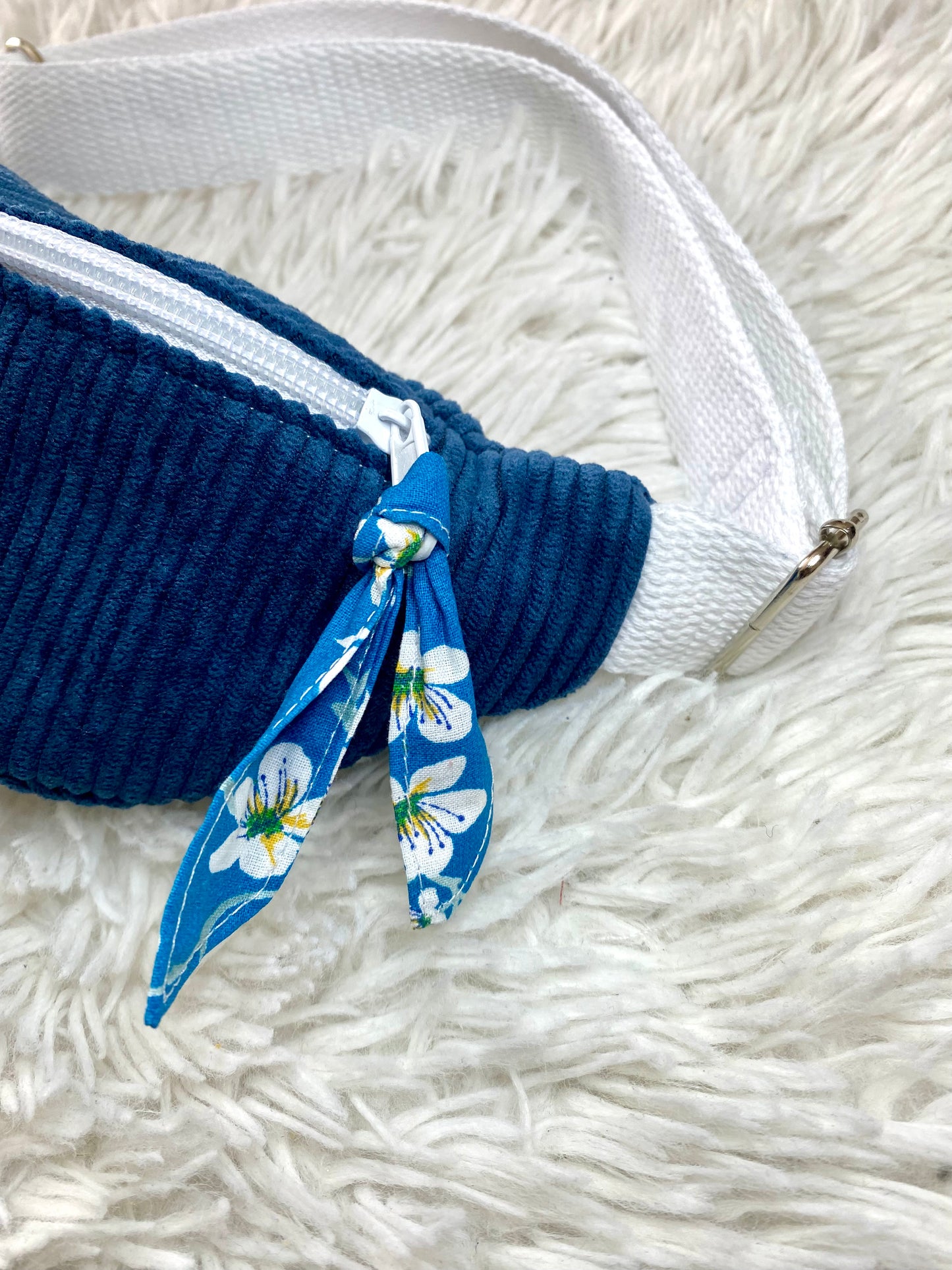 Sac banane enfant velours côtelé marine