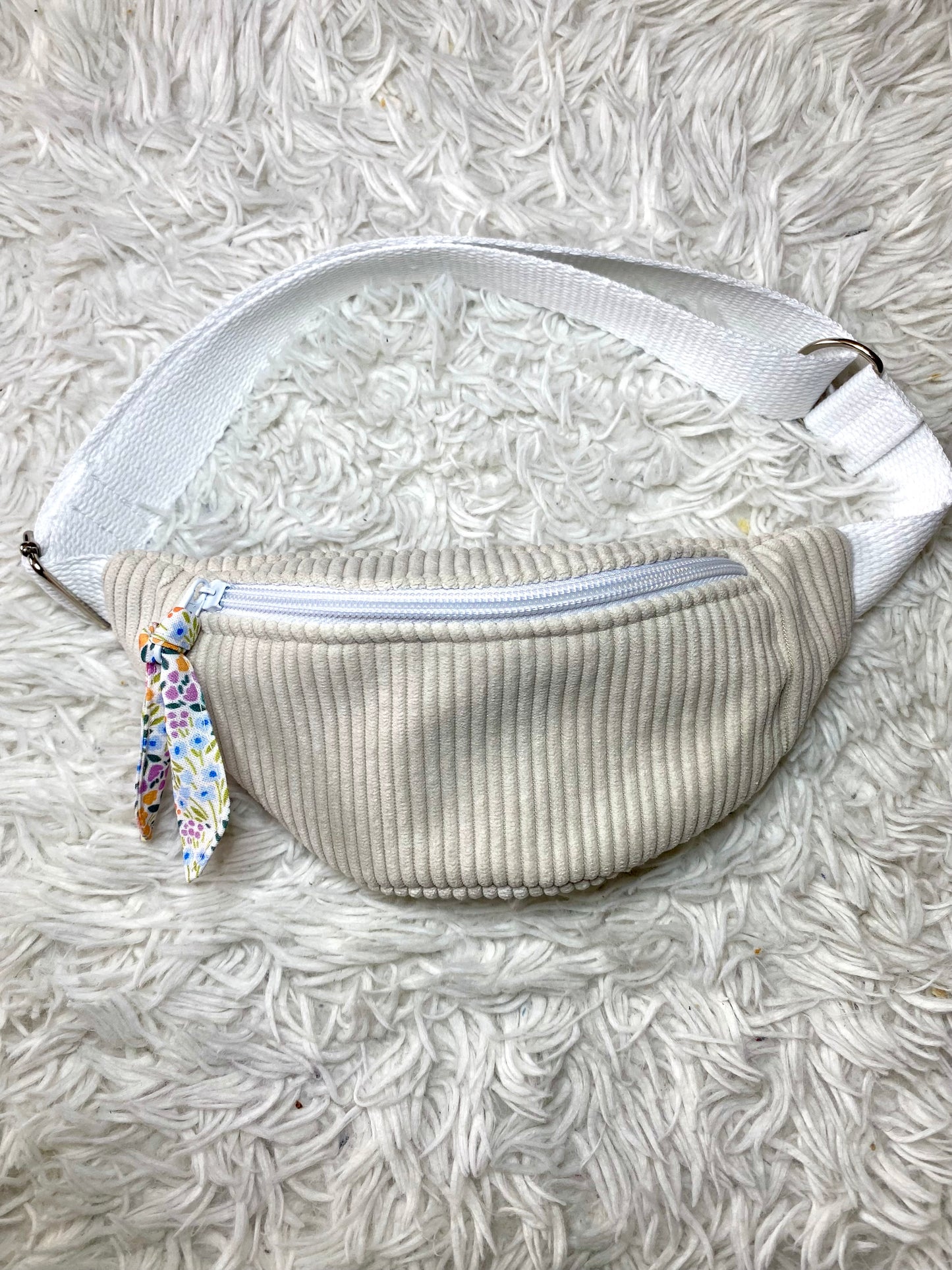Sac banane enfant velours côtelé blanc cassé