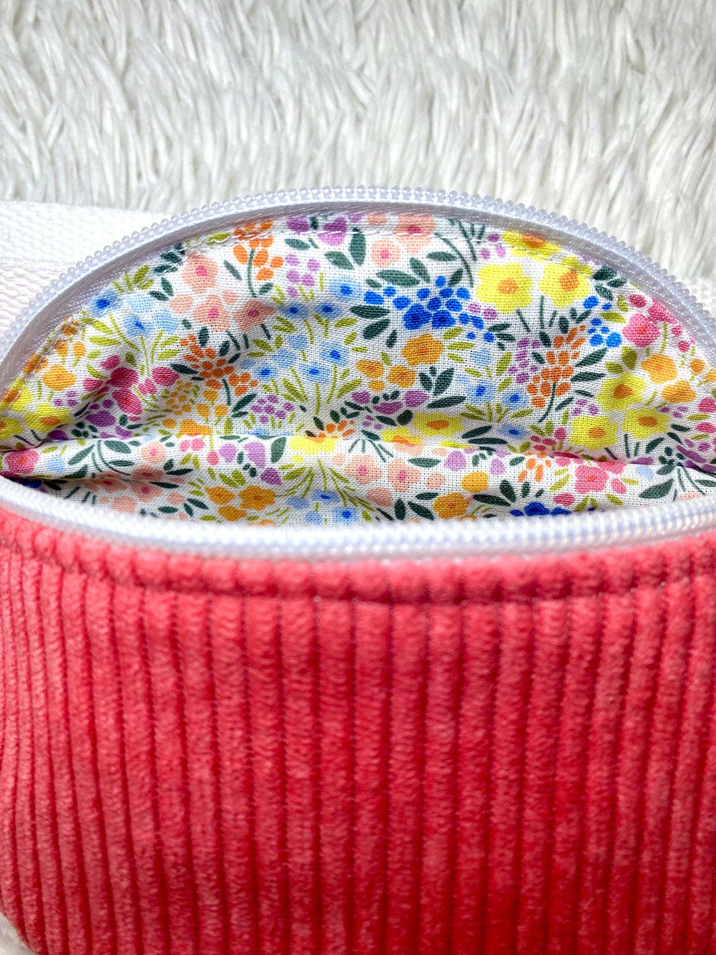 Sac banane enfant velours côtelé rose bonbon