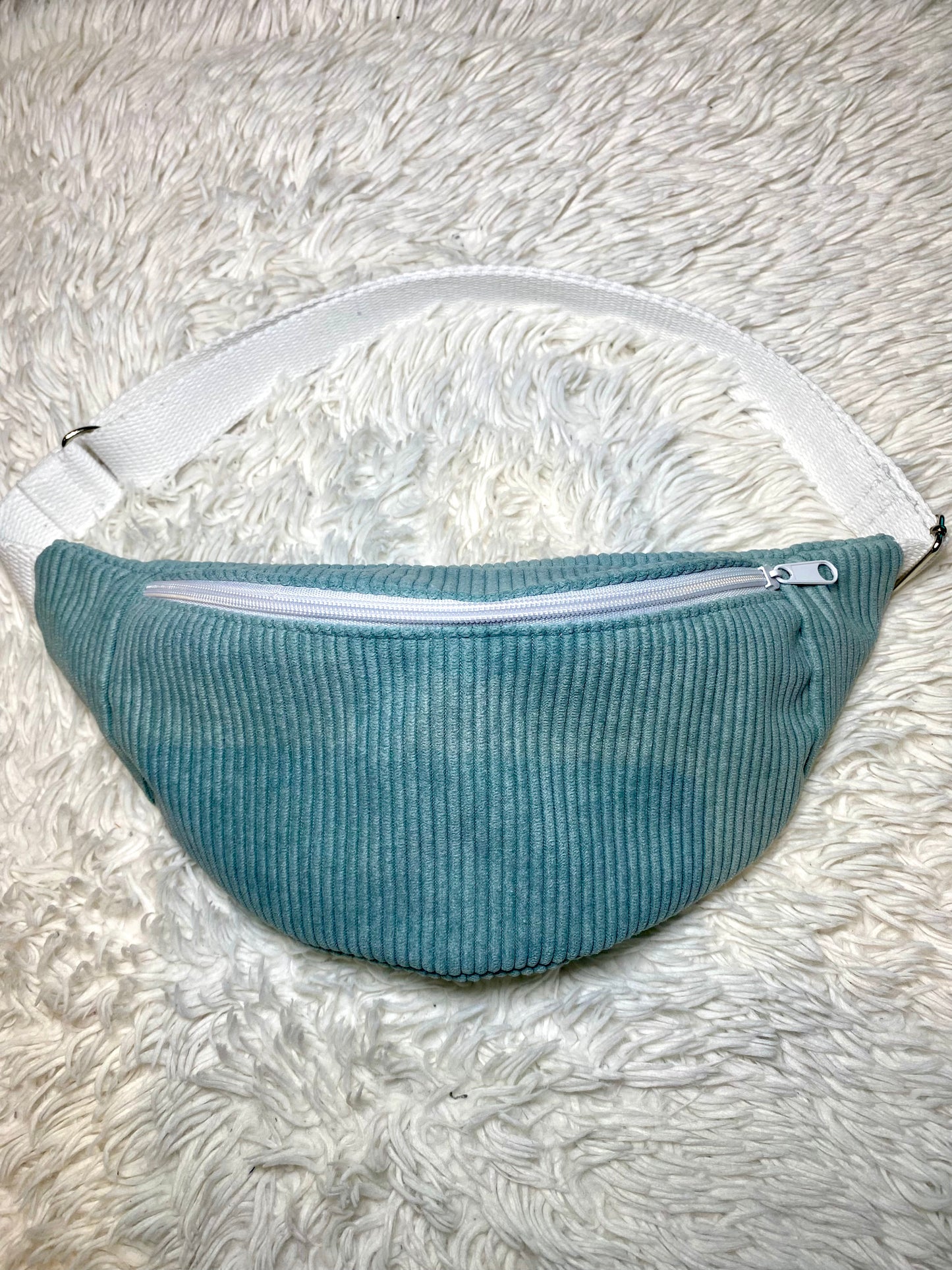 Sac banane adulte velours côtelé bleu ciel