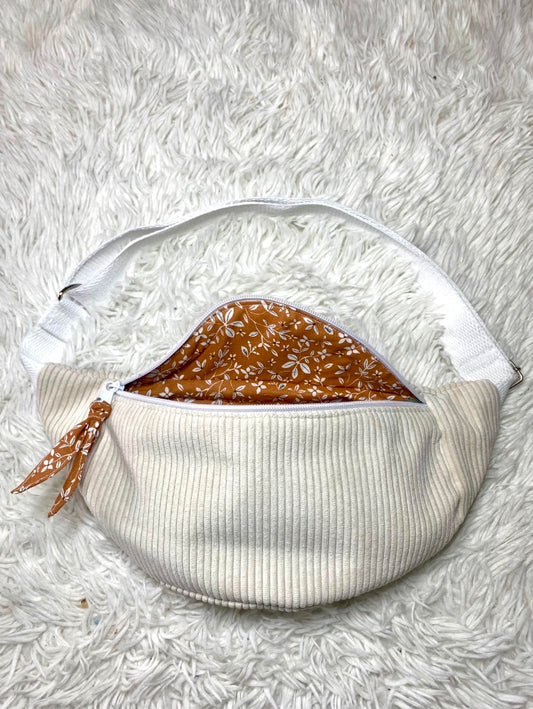 Sac banane velours côtelé blanc cassé