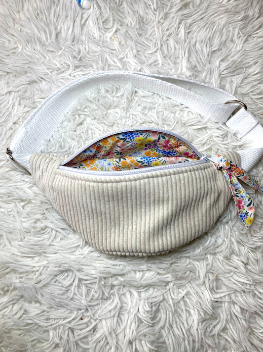 Sac banane enfant velours côtelé blanc cassé