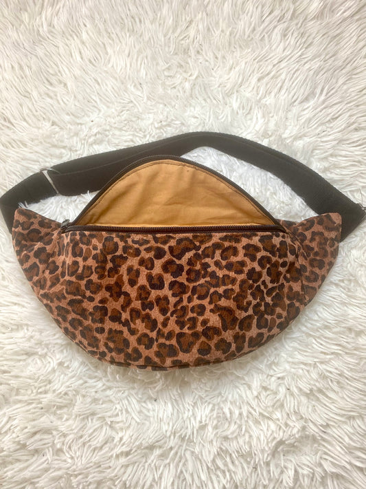 Sac banane velours milleraies léopard