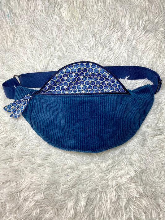 Sac banane velours côtelé bleu marine