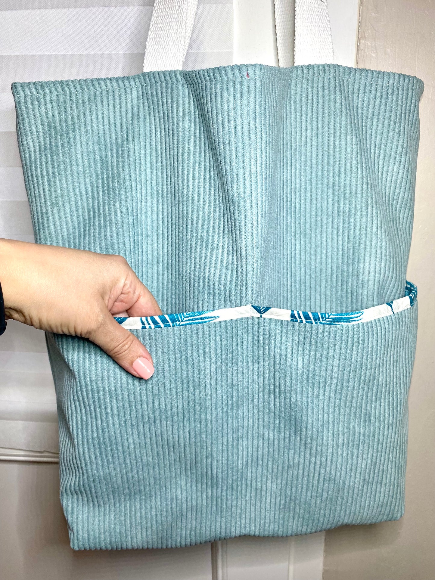 Tote bag velours côtelé bleu ciel