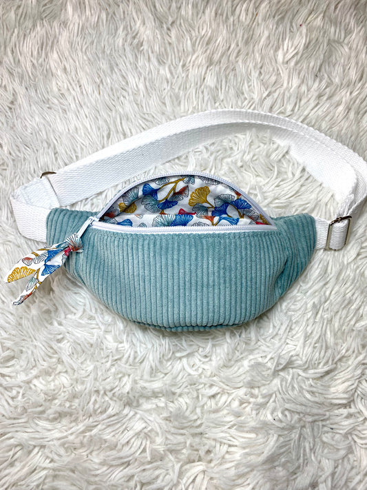 Sac banane enfant velours côtelé bleu ciel