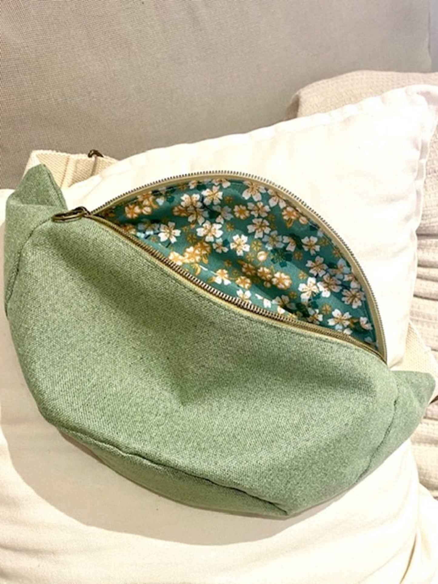 Sac Banane bandoulière adulte vert clair